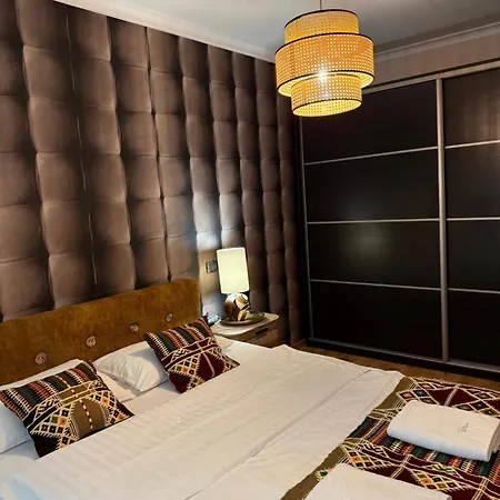 Apartament Afryka Dzika *